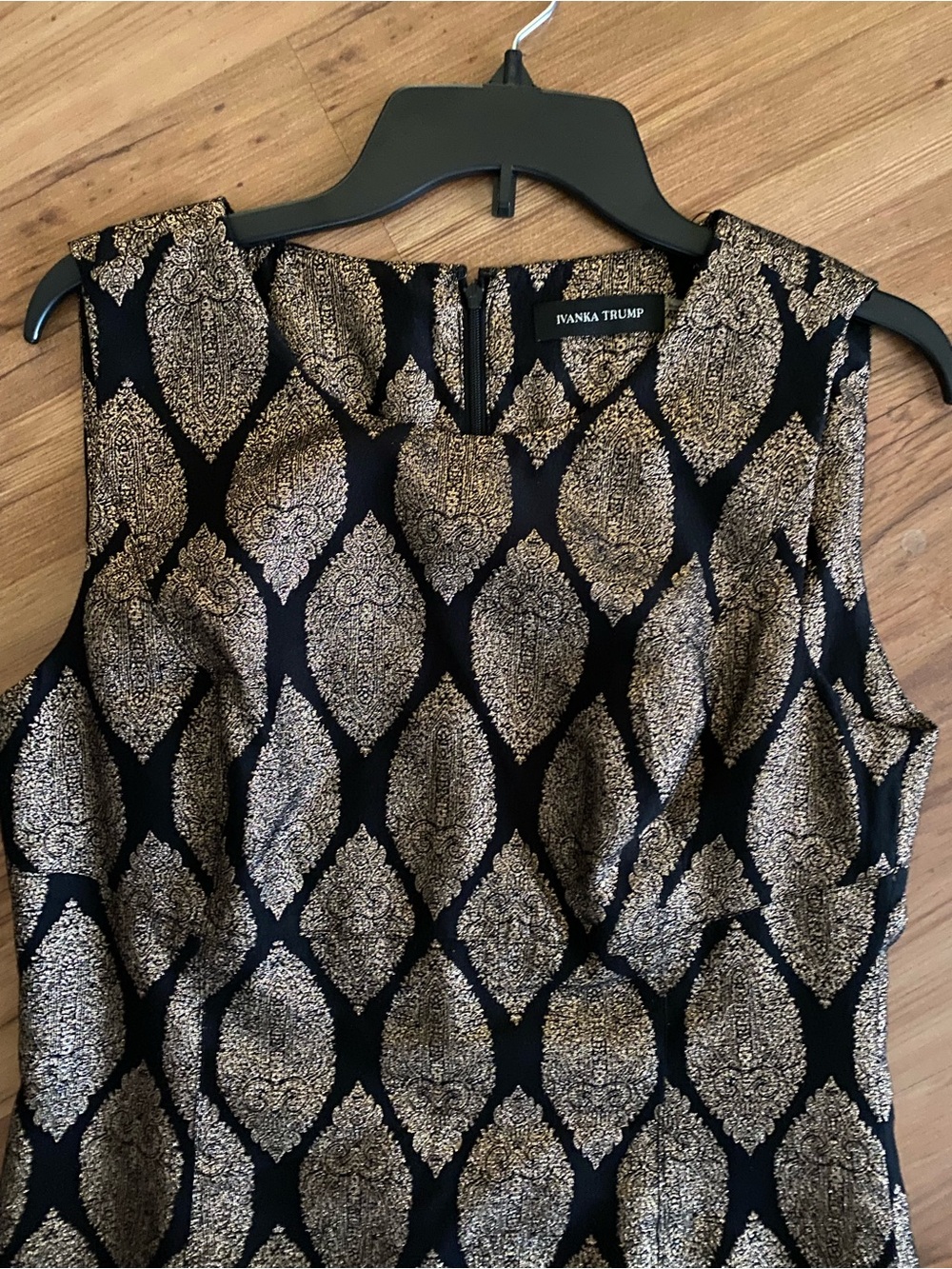 Ivanka Trump Black W/ Gold Metallic Sleeveless Dress Sz 10 L35in W 16 1/2